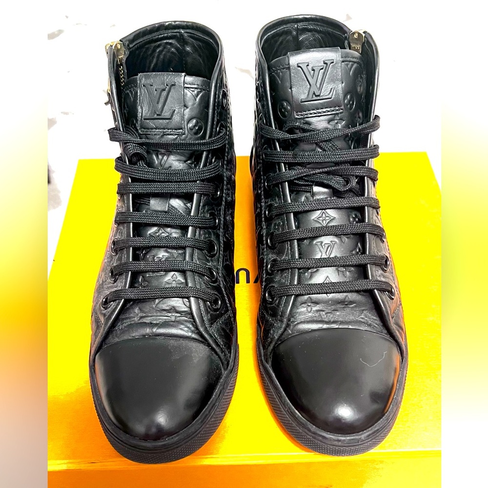 Louis Vuitton, good condition
